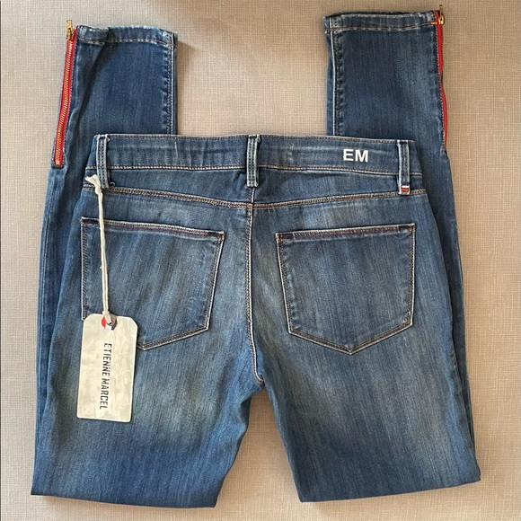 NWT Etienne Marcel Signature Skinny with Red Zipper Detail | Size: 24 - Picture 6 of 8